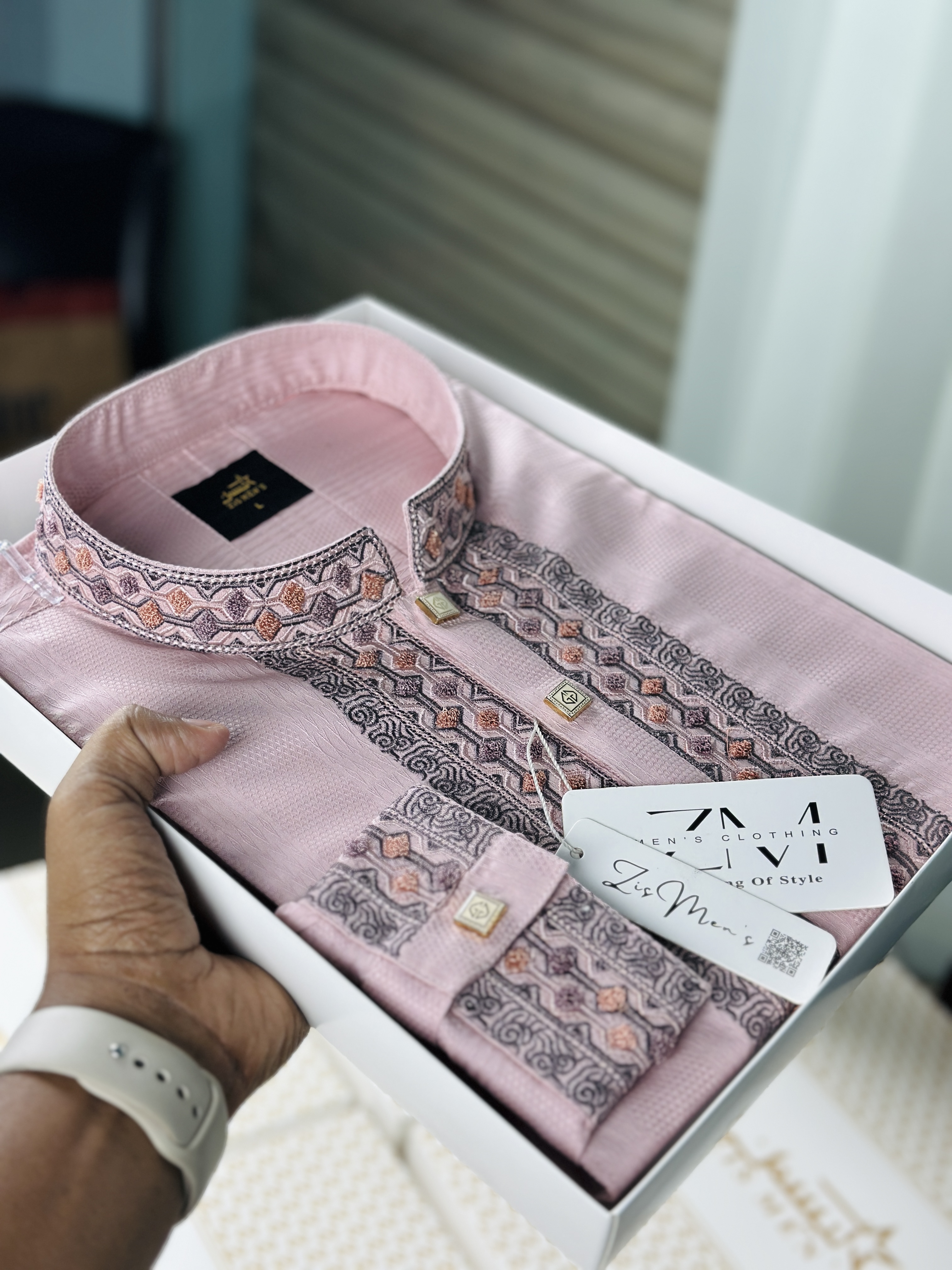 LUXUARY EMBROIDERY
