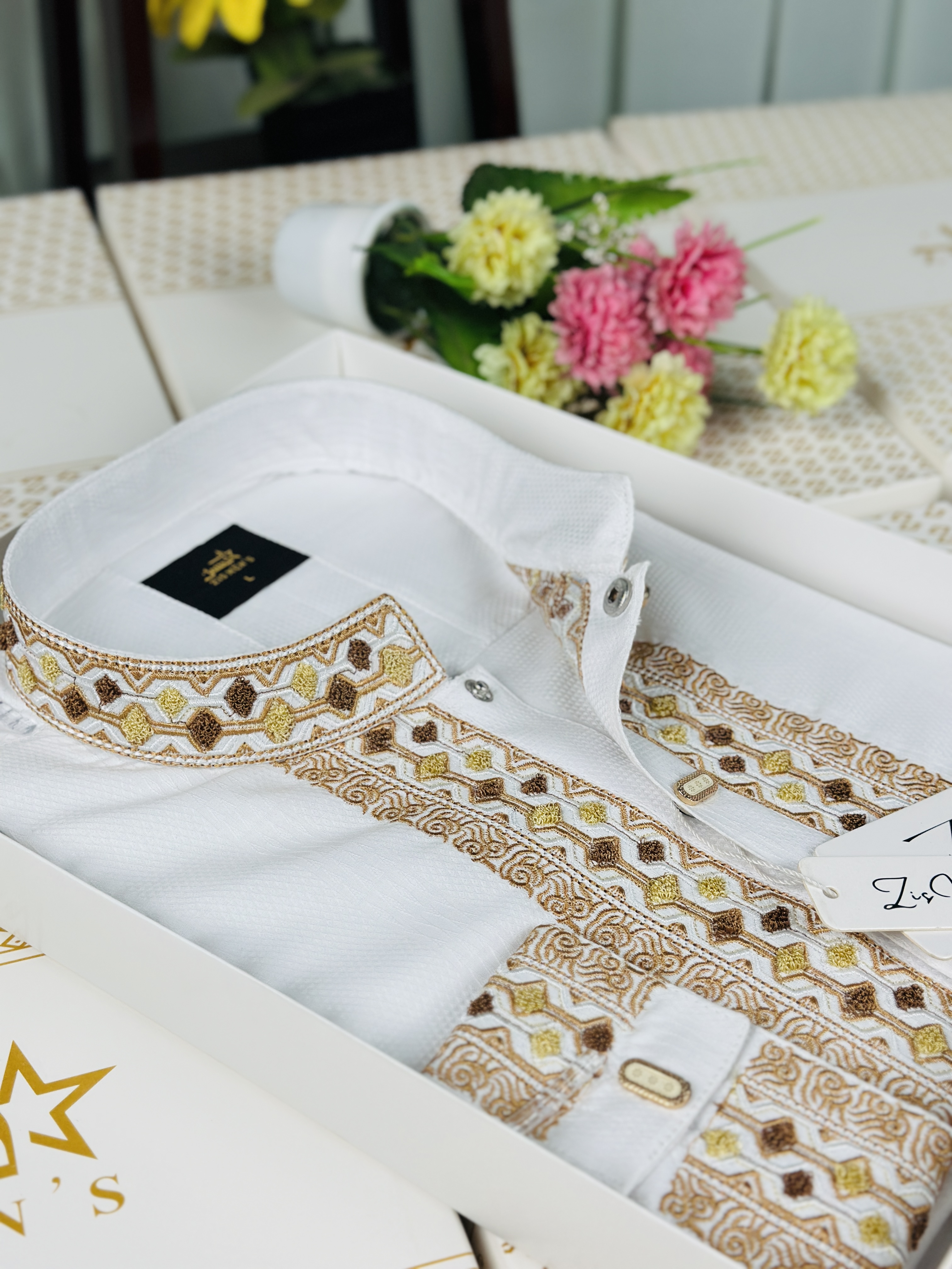 LUXUARY EMBROIDERY
